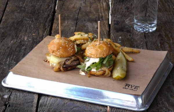 Crowne Plaza - Chicago West Loop image 22